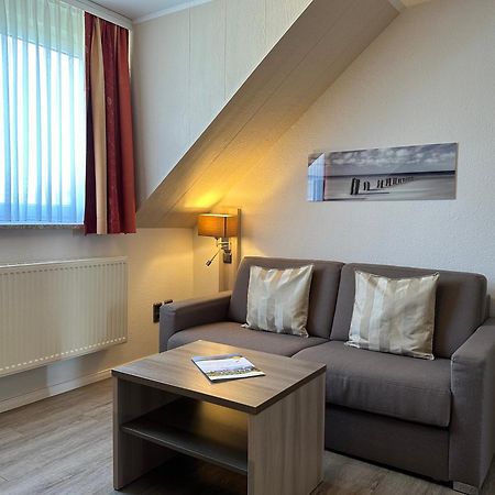 Appartementanlage Zur Seemoewe Wyspa Poel Zewnętrze zdjęcie